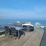 Open-water-resort *