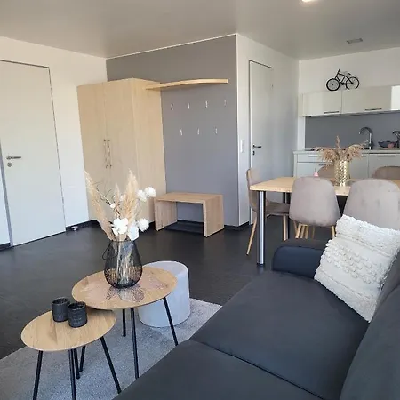 Open-water-resort Apartment Geierswalde