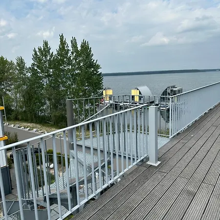 Open-water-resort *