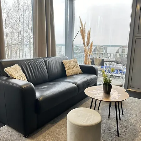 Open-water-resort Apartment Geierswalde