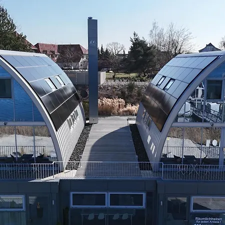 Open-water-resort شقة *